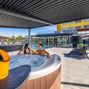 Aura Design & Garden Pool Czech Republic